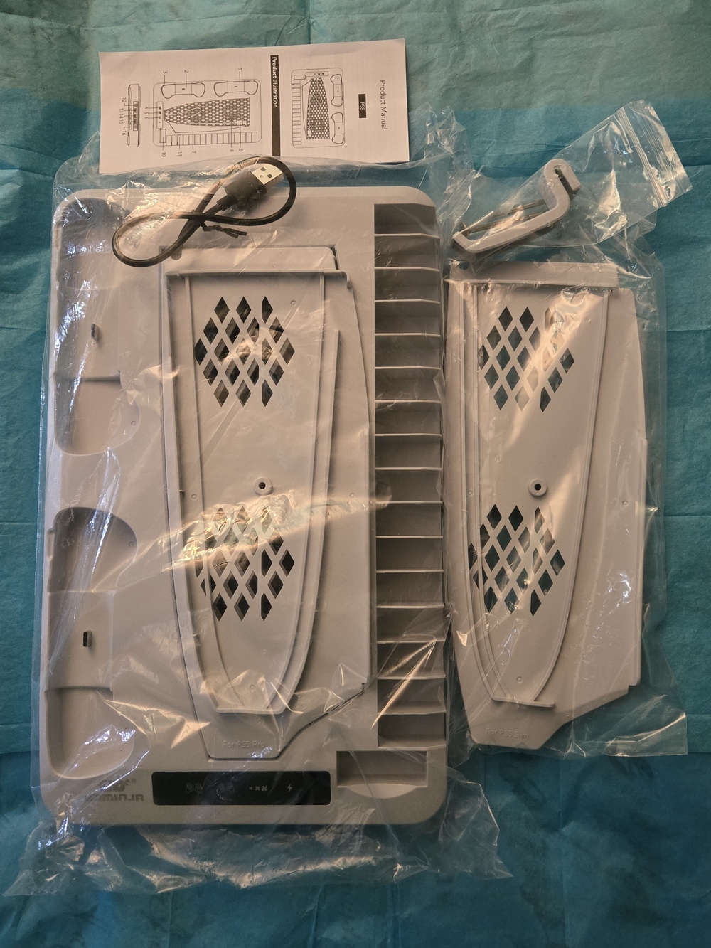 BNIB White Portable PS5 Cooling Pad with Dual Fans.